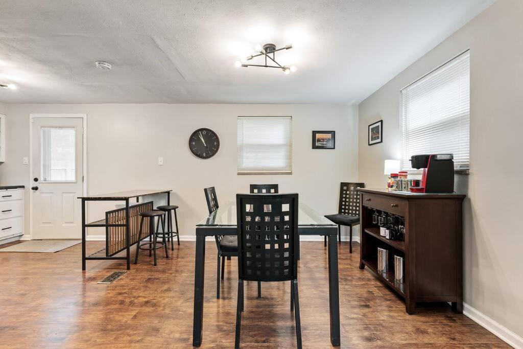 Open Floor Spacious Home, 15Min From Downtown, Private Garage, Kids Friendly Pittsburgh Esterno foto