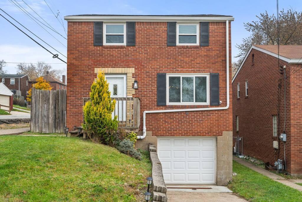 Open Floor Spacious Home, 15Min From Downtown, Private Garage, Kids Friendly Pittsburgh Esterno foto